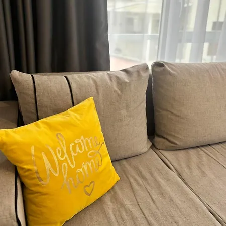 Grand Ohrid - Center Near To Sea And Sea Garden Apartament *