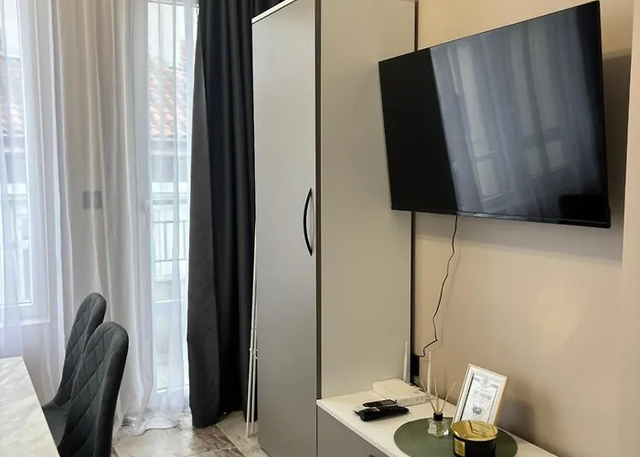 Grand Ohrid - Center Near To Sea And Sea Garden *