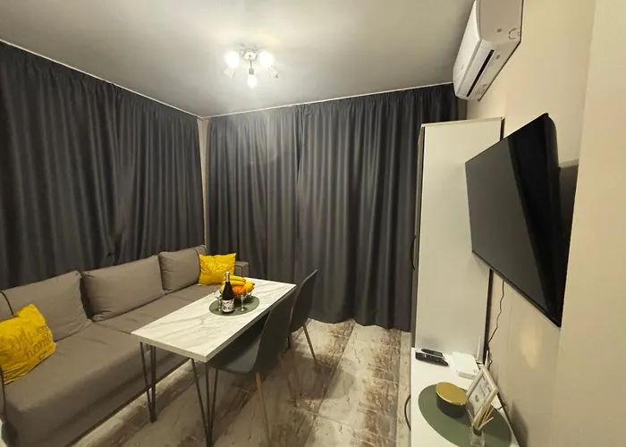 Grand Ohrid - Center Near To Sea And Sea Garden * Burgaz